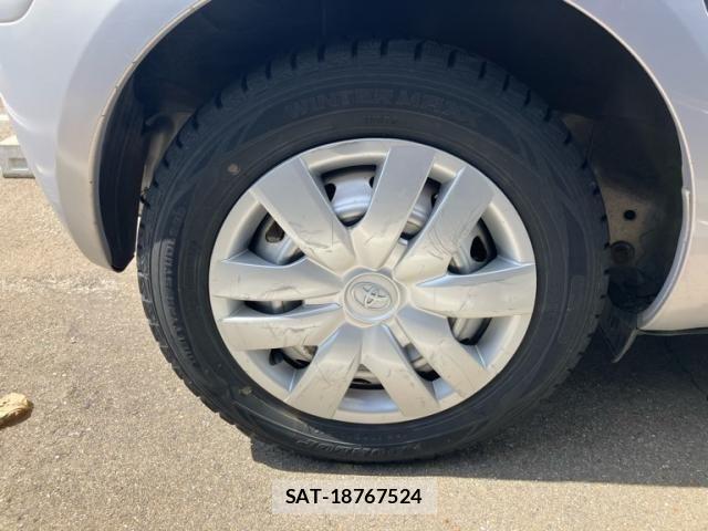 Toyota VITZ 2009-08 8076056-7