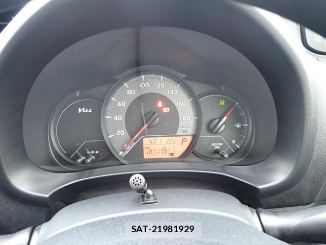 Toyota VITZ 2019-06 8091779-9