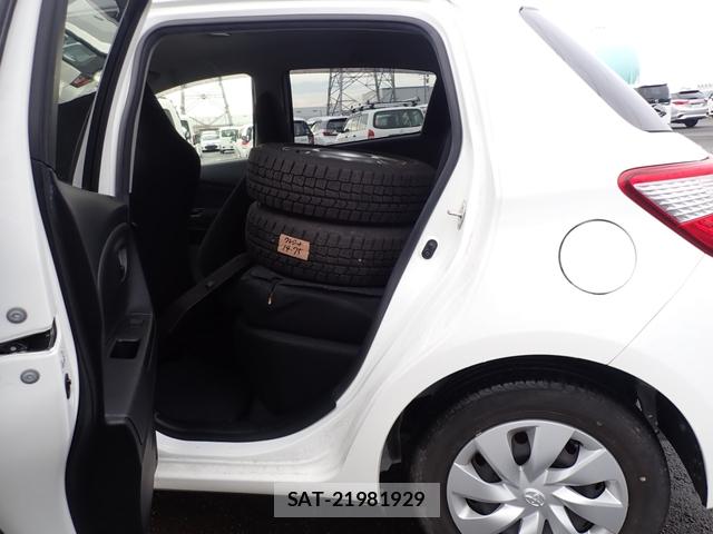 Toyota VITZ 2019-06 8091779-6