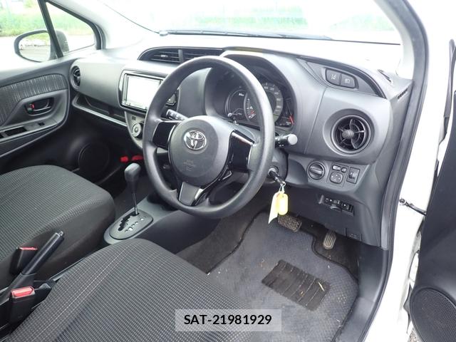 Toyota VITZ 2019-06 8091779-7