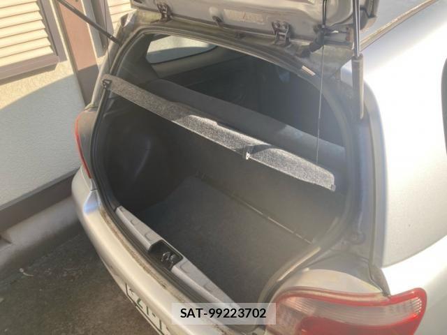 Toyota VITZ 2001-08 8102520-13
