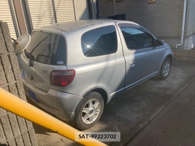 Toyota VITZ 2001-08 8102520-1