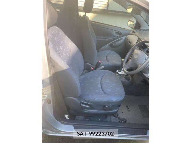 Toyota VITZ 2001-08 8102520-7