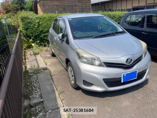 Toyota VITZ 2013-05 8102511-0
