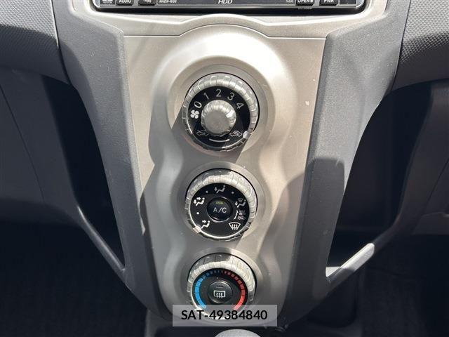Toyota VITZ 2007-03 8102509-10