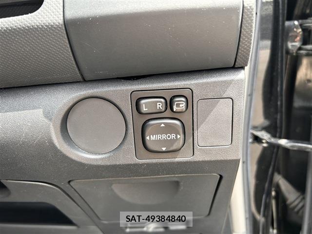 Toyota VITZ 2007-03 8102509-14