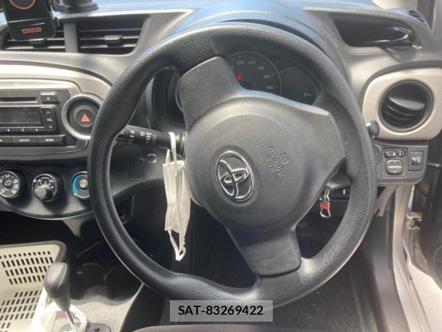 Toyota VITZ 2012-05 8102512-12