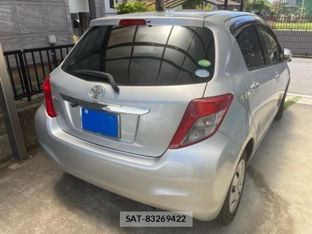 Toyota VITZ 2012-05 8102512-2