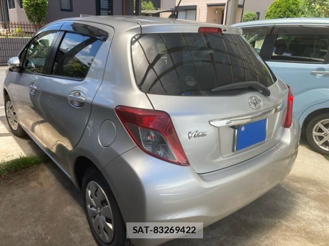 Toyota VITZ 2012-05 8102512-3