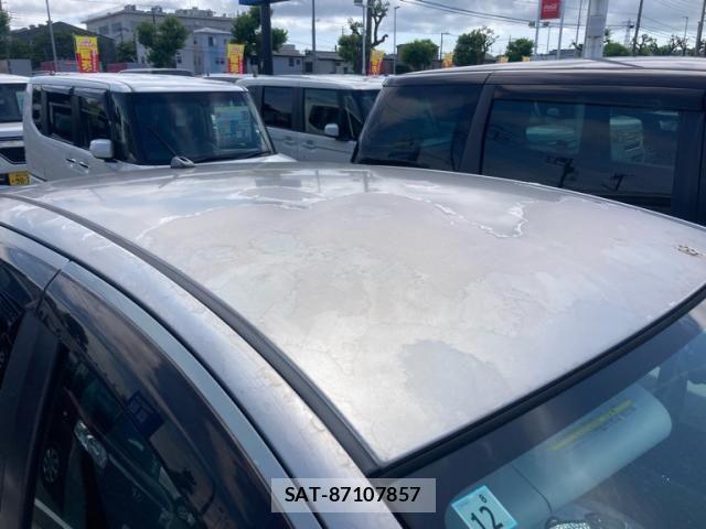 Toyota VITZ 2012-02 8102522-9