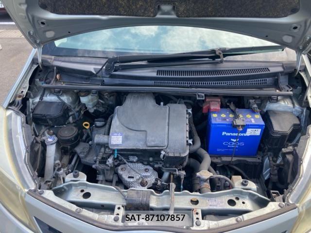 Toyota VITZ 2012-02 8102522-10