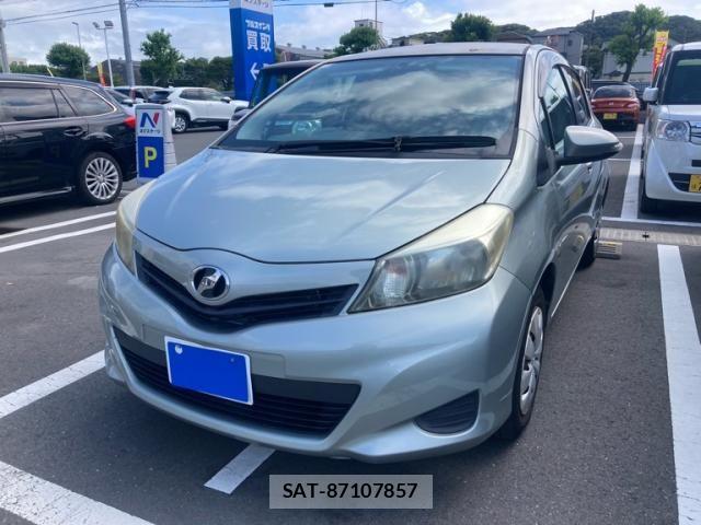 Toyota VITZ 2012-02 8102522-1