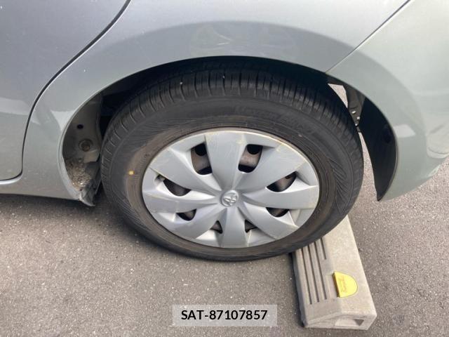 Toyota VITZ 2012-02 8102522-5