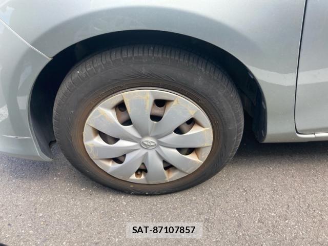 Toyota VITZ 2012-02 8102522-7