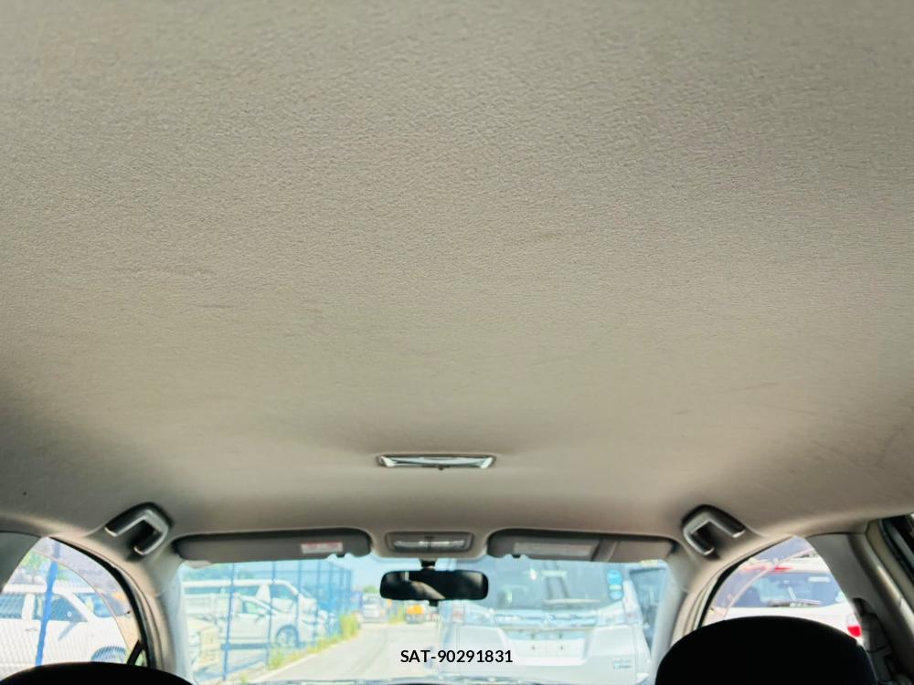 Toyota VITZ 2008-05 7933418-24