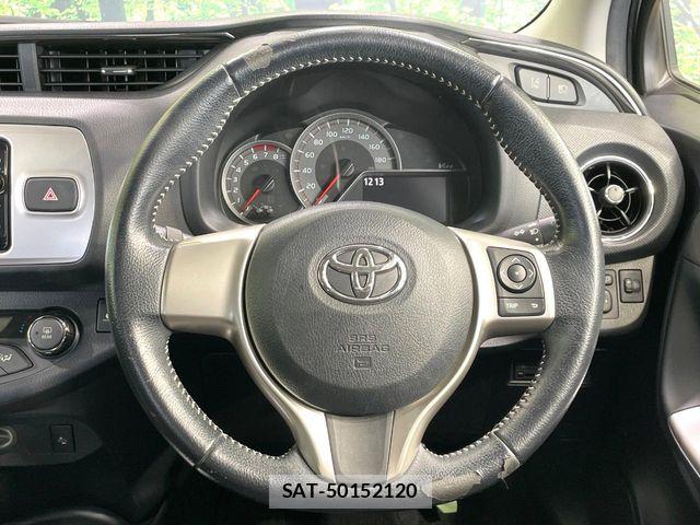 Toyota VITZ 2015-08 8102510-10