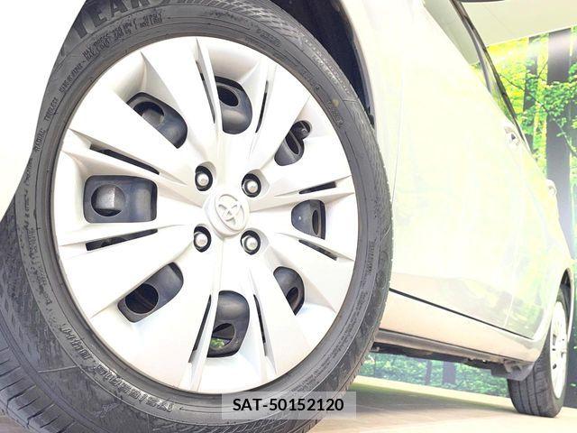 Toyota VITZ 2015-08 8102510-12
