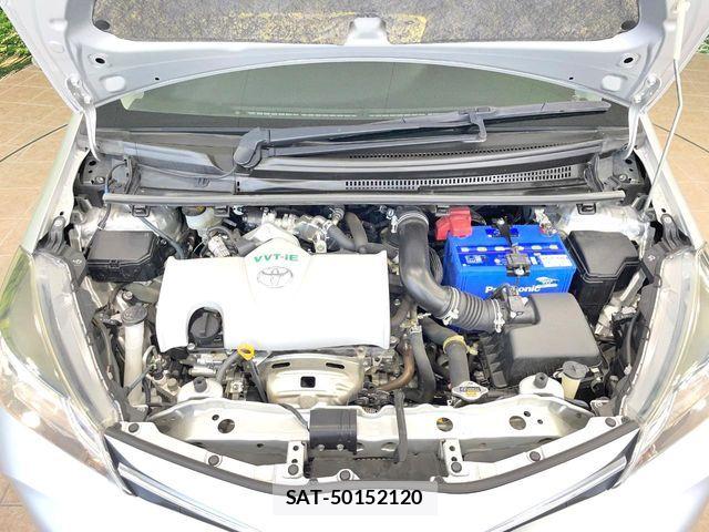 Toyota VITZ 2015-08 8102510-17
