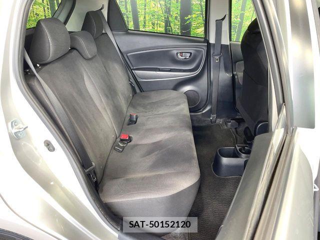 Toyota VITZ 2015-08 8102510-8