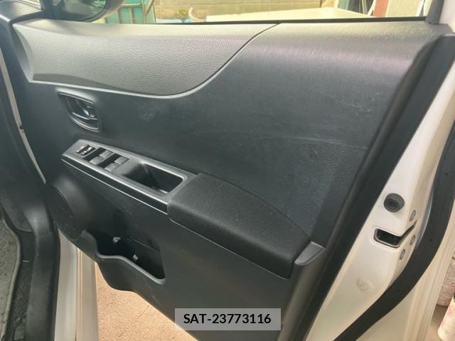 Toyota VITZ 2014-04 8102519-8