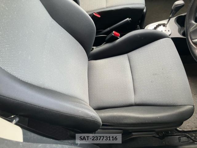 Toyota VITZ 2014-04 8102519-13