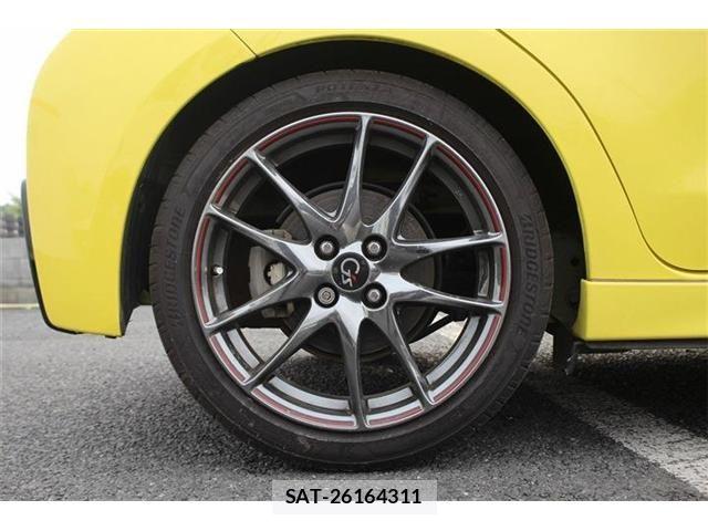 Toyota VITZ 2016-05 8102507-17