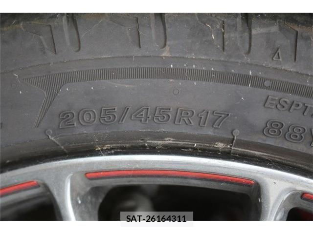 Toyota VITZ 2016-05 8102507-19