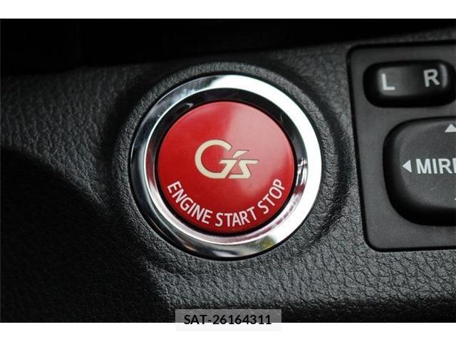 Toyota VITZ 2016-05 8102507-2
