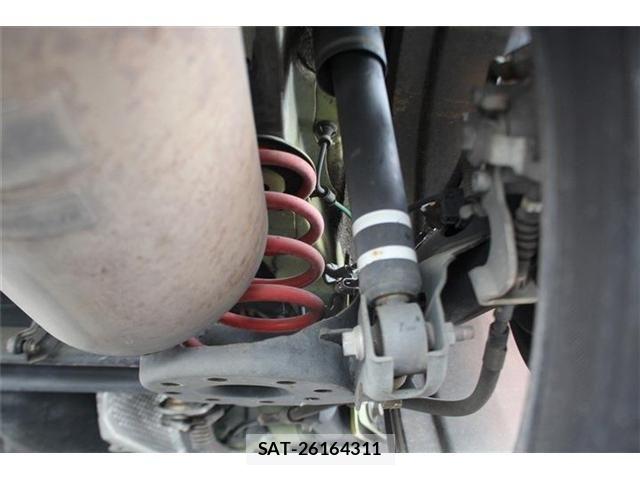 Toyota VITZ 2016-05 8102507-29