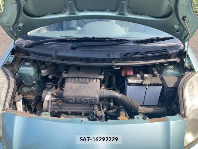 Toyota VITZ 2008-06 8102517-12