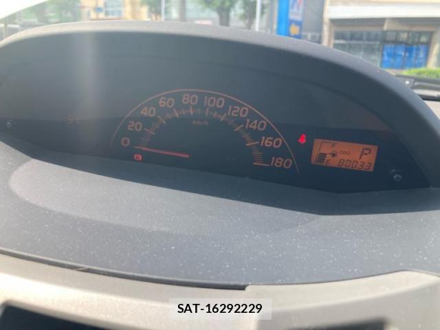 Toyota VITZ 2008-06 8102517-18