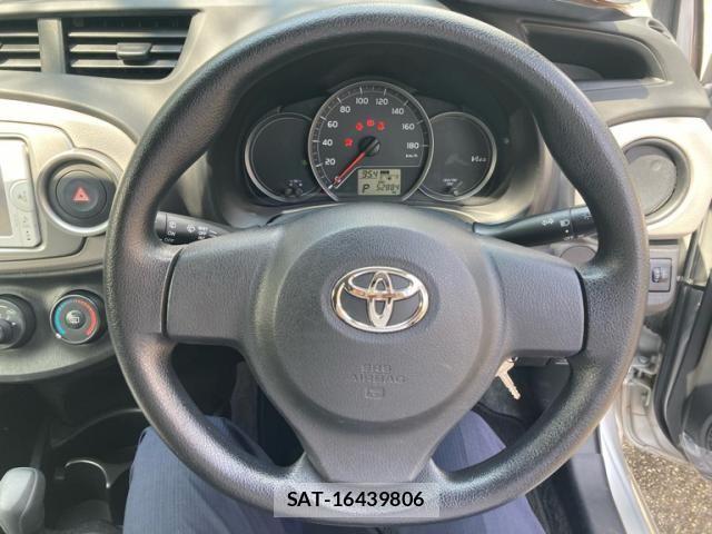 Toyota VITZ 2014-04 8102515-10