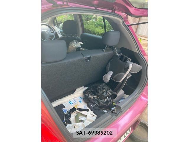 Toyota VITZ 2005-04 8132862-16