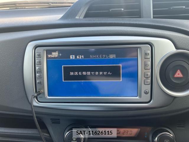 Toyota VITZ 2012-02 8132858-15