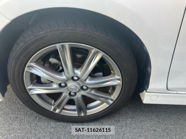 Toyota VITZ 2012-02 8132858-6