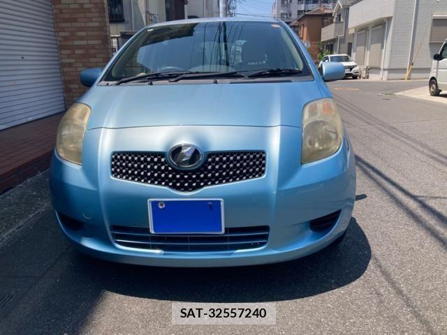 Toyota VITZ 2006-04 8146947-0