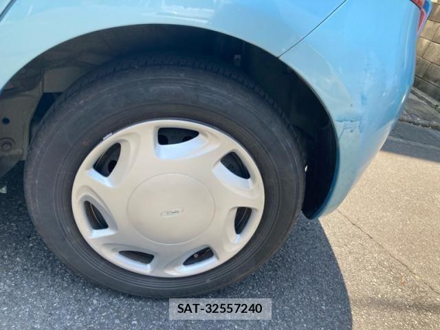 Toyota VITZ 2006-04 8146947-11