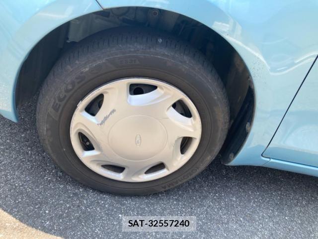 Toyota VITZ 2006-04 8146947-12