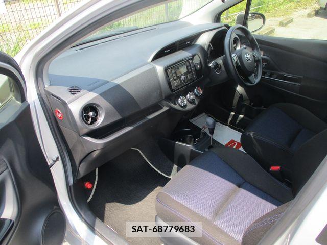 Toyota VITZ 2016-02 8159476-1