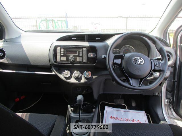 Toyota VITZ 2016-02 8159476-6