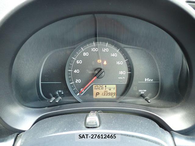 Toyota VITZ 2011-12 8159468-8
