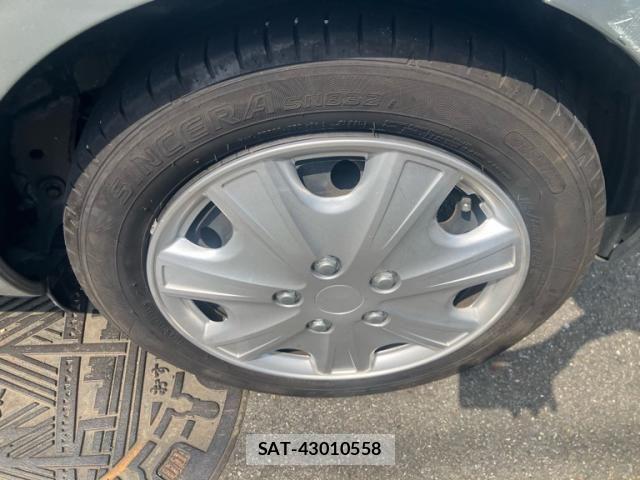 Toyota VITZ 2009-10 8159477-10