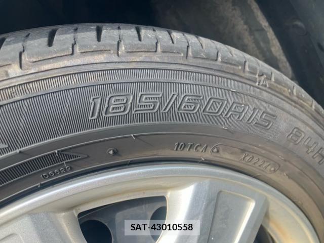 Toyota VITZ 2009-10 8159477-12