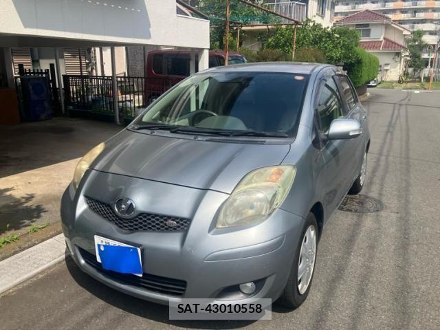 Toyota VITZ 2009-10 8159477-1