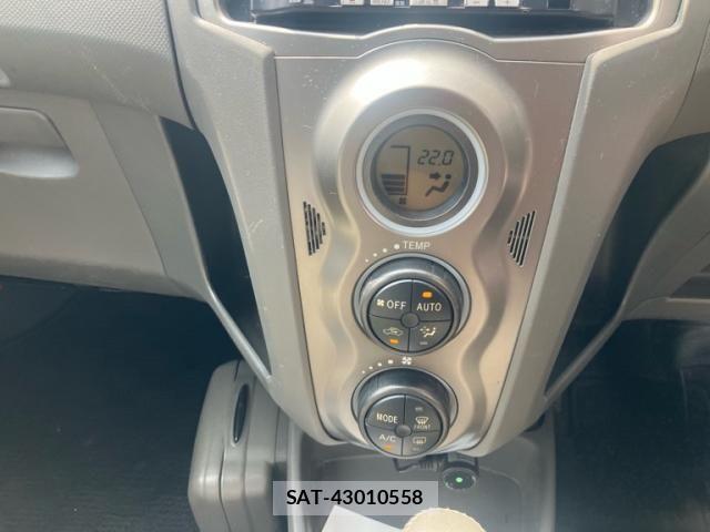 Toyota VITZ 2009-10 8159477-21