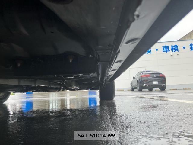 Toyota VITZ 2015-07 8159474-13