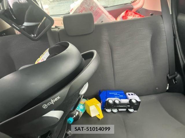 Toyota VITZ 2015-07 8159474-18
