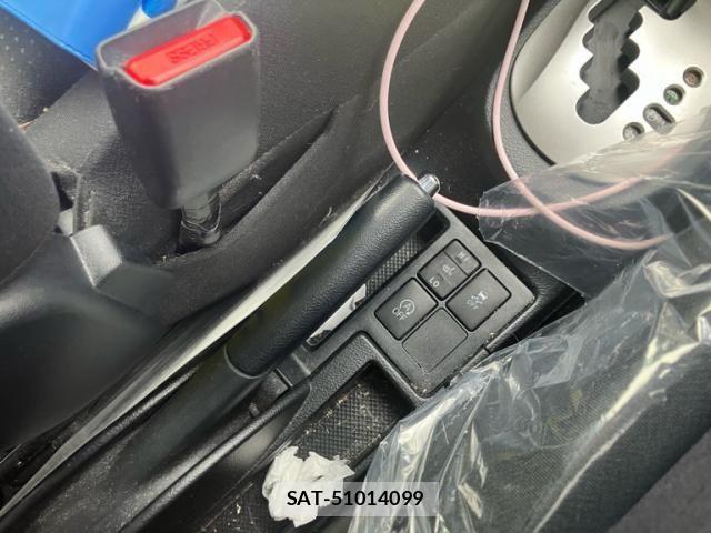 Toyota VITZ 2015-07 8159474-23