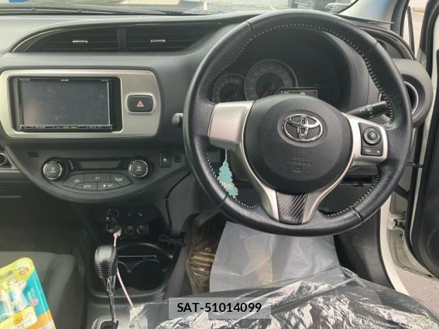 Toyota VITZ 2015-07 8159474-29