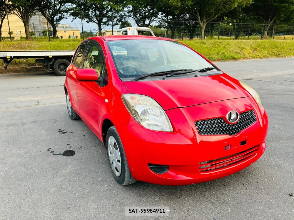 Toyota VITZ 2007-08 7933419-6